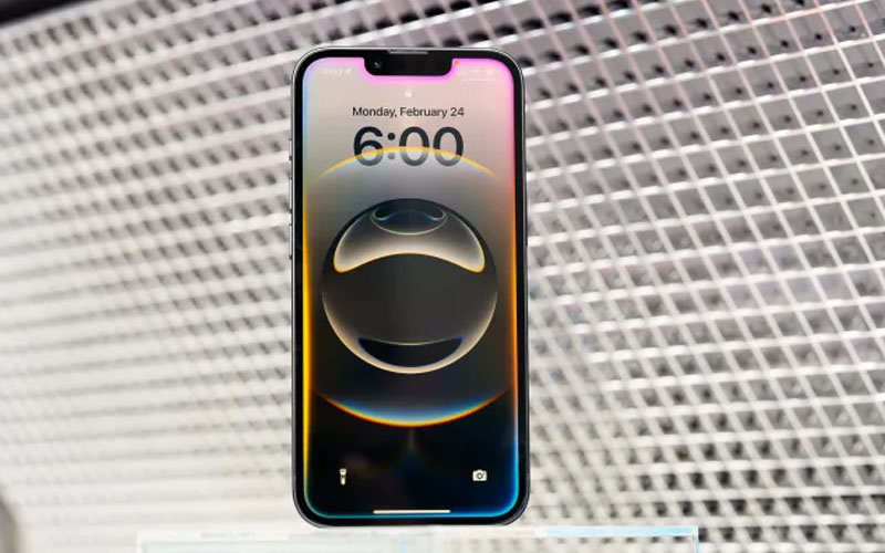 iPhone 16E